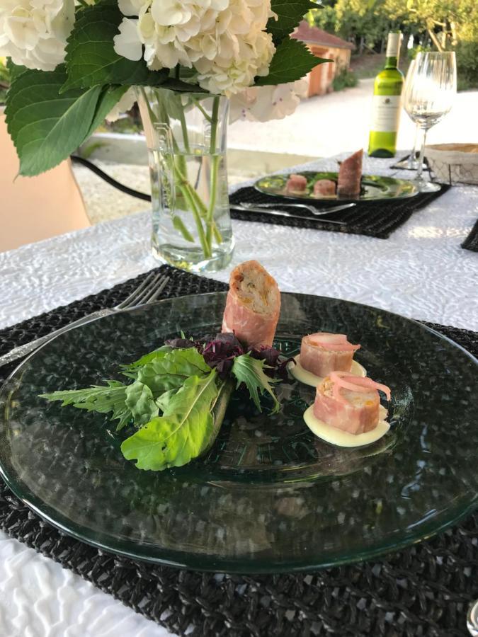 Porcheresse Les Ombrieres Bed & Breakfast エクステリア 写真