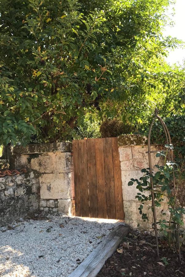 Porcheresse Les Ombrieres Bed & Breakfast エクステリア 写真
